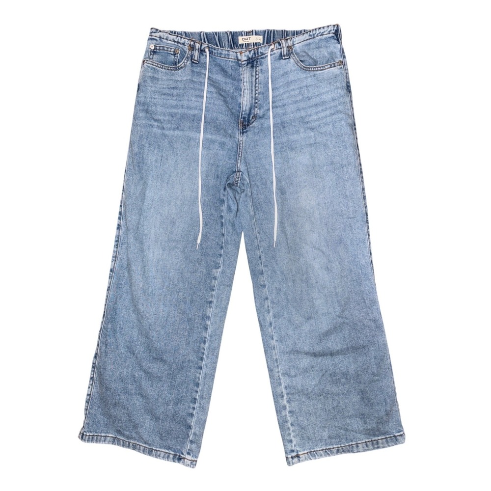 OAT New York Cloud Luxe Denim Wide Leg Jeans Light Wash Minimalist Capsule